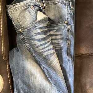 Mens 34x32 David Bitton Jeans. Great condition